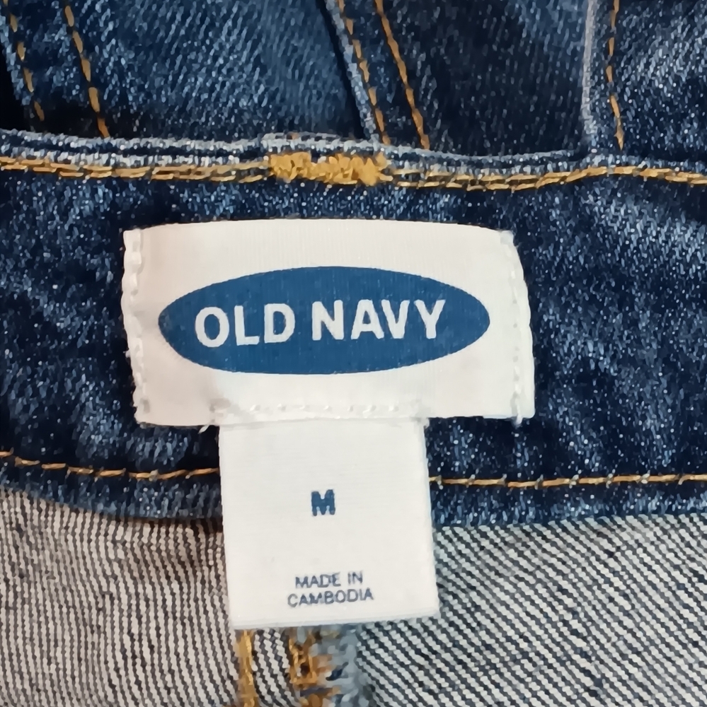 Old Navy Womens Medium Blue Jean Shortall Denim Shorts Bib Overall Cuffed - Picture 12 of 14